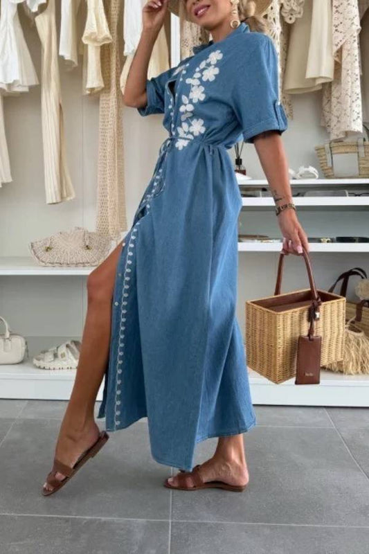 V-neck single-breasted short-sleeved dress